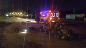 Morte após colisão em pedras no trevo do Badenfurt 1 db70d3c1 33f8 48c2 9f07 8e24aa0aafb5